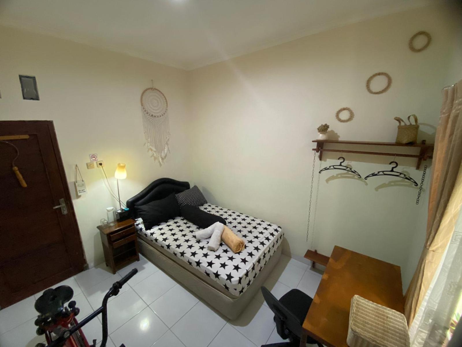Coliving Jogja Sweet Home Kost Lengkap Di Jogjakarta Room photo