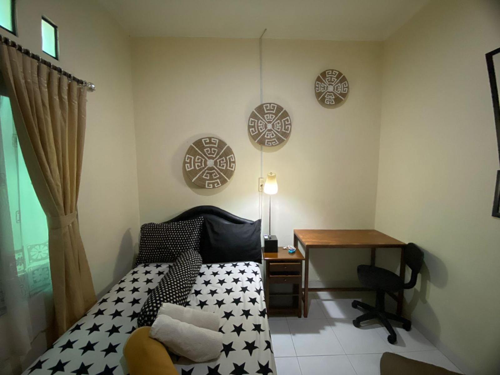 Coliving Jogja Sweet Home Kost Lengkap Di Jogjakarta Room photo