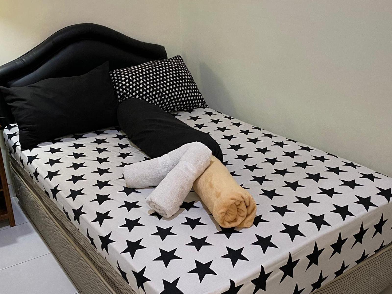 Coliving Jogja Sweet Home Kost Lengkap Di Jogjakarta Room photo